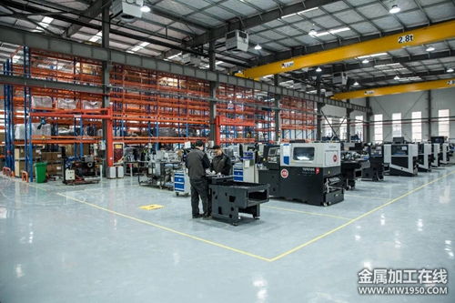 金屬加工在電子產(chǎn)品制造中的應(yīng)用與發(fā)展